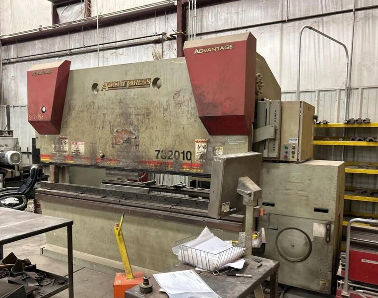 2010 Accurpress 732012 Advantage Hydraulic Press Brake (#5806)