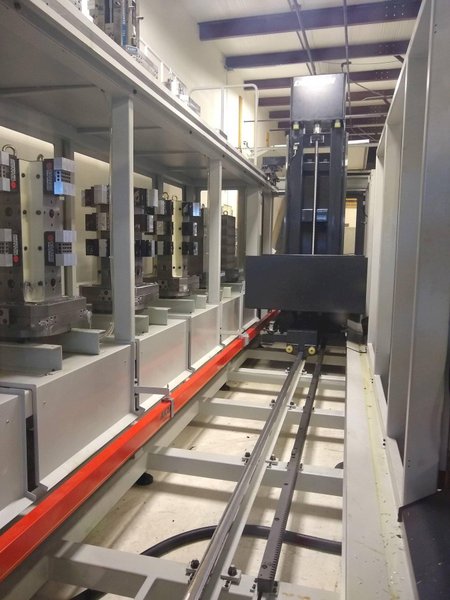 Doosan NHP 4000 HMC with DN Linear 12 Pallet System, Probing, Tool Laser Measurment, Micro Chip Conveyor, TSC