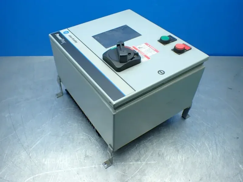 ALLEN-BRADLEY POWERFLEX ENCLOSURE W/22B-D4P0H204 DRIVE  -  23B-D4P0D104NN-P6-S7