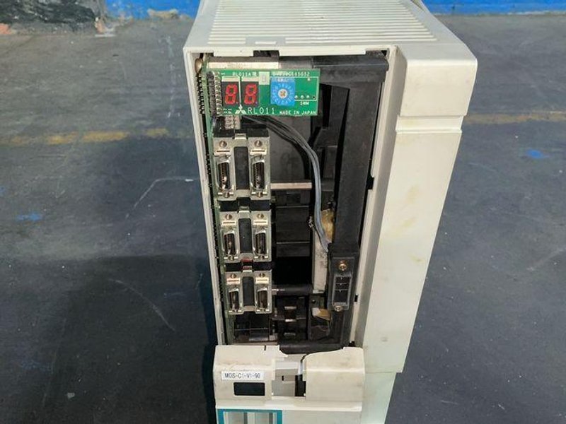 MITSUBISHI SERVO DRIVE UNIT  -  MDS-C1-V1-90