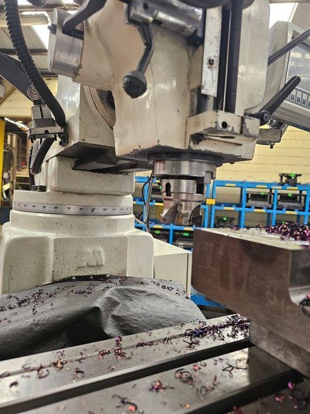2023 TITANIUM TM-5SDR0 CNC Knee Miller - Precision Vertical Milling