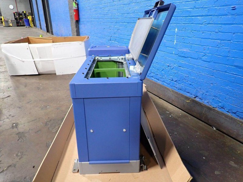 NORDSON 19" X 8" X 12" ADHESIVE MELTER  -  PROBLUE 30 1049329