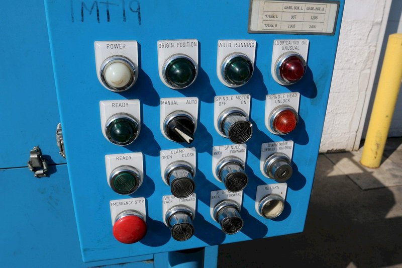 36' NITTOKU TYPE 1000 FACING &amp; CENTERING MACHINE: STOCK #71045