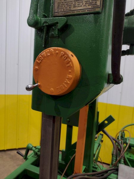 14" x 21" DOALL MODEL #TF-1421H VERTICAL TILTING BAND SAW: STOCK #21704