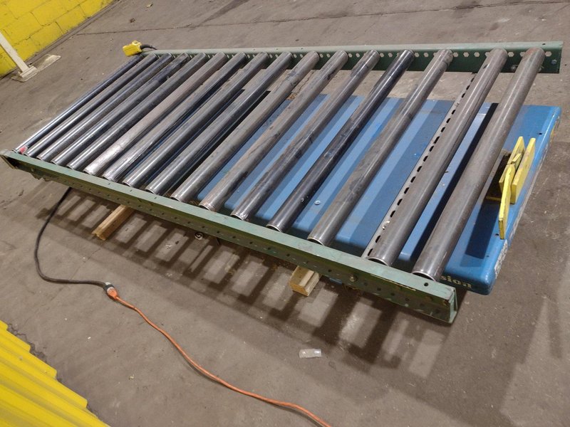 3,500 LBS X 30" X 96" BISHAMON MODEL #VIS-35-48 SINGLE PHASE 110V ROLLER TOP HYDRAULIC LIFT TABLE: STOCK #20967