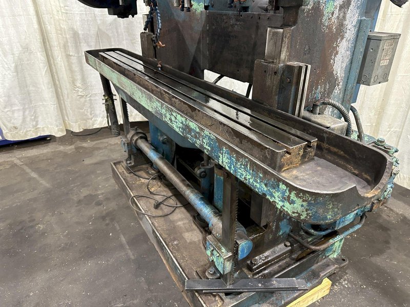 MOLINE MODEL #H9 RAIL DRILL: STOCK #75626