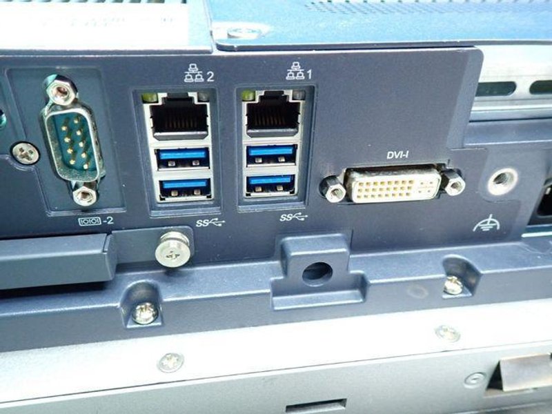 ALLEN BRADLEY 15" DISPLAY, 32GB SLC SOLID STATE STORAGE INTEGRATED DISPLAY INDUSTRIAL COMPUTER  -  6181P-15A3HW71AC