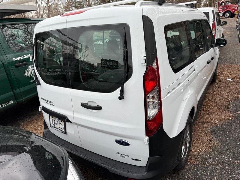 Ford Transit Connect Cargo Van, 2023 – LWB, 2.0L, Rear Cargo Doors, Backup Camera