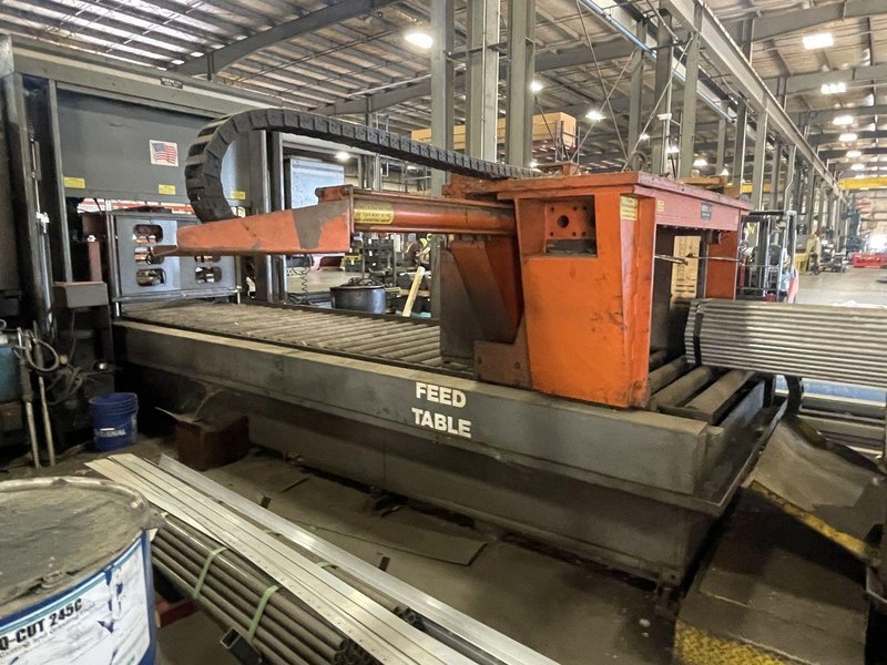 44" X 25" HEM WF190A-DC DUAL COLUMN WIDE FLANGE HORIZONTAL BANDSAW. STOCK # 0981026