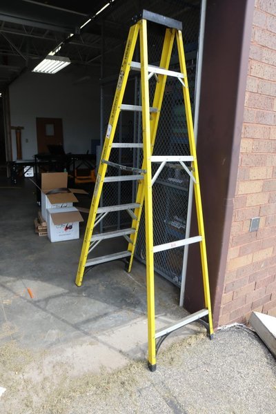 Husky Fiberglass and Aluminum Step Ladder, 92" Height- Auction Item