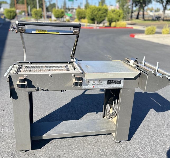 Eastey EM1622T L-Bar Sealer and ET1608 Heat Tunnel, 2004