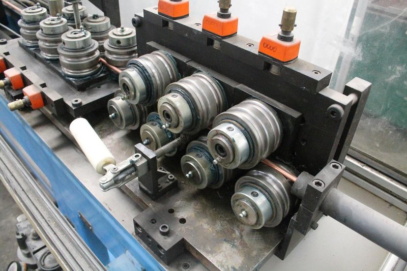 7/8&#039; CROWN UNLIMITED #STCOS-M10 SINGLE TUBE STRAIGHTEN &amp; CUT MACHINE: S