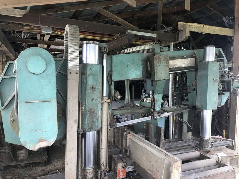 40" W X 20" H PEERLESS MODEL #SHB-4020S HORIZONTAL SEMI-AUTOMATIC BANDSAW: STOCK #20494