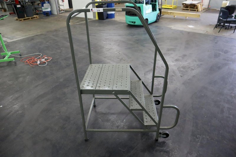 PW Platforms Steel 3 Step Tilt And Roll Ladder 300 lb Capacity- Auction Item