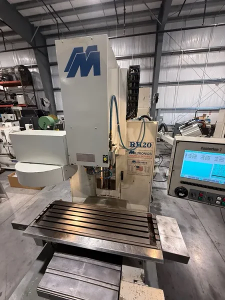 MILLTRONICS RH-20 CNC Vertical Milling Machine 2004’ #7850