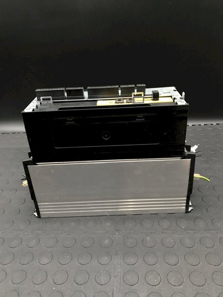 SEW EURODRIVE MDX61B0075-5A3-4-0T Movidrive B Frequency Inverter 15kW 400V USED