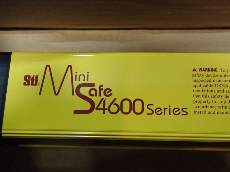 Sti  Mini Safe 4600 Series Light Curtain