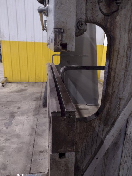 55 TON X 8' CHICAGO D&amp;K MODEL #68-B MECHANICAL PRESS BRAKE: STOCK #23632