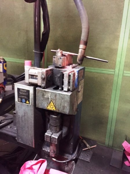 CLOOS MODEL QIROX ROBOTIC WELDING POSITIONER