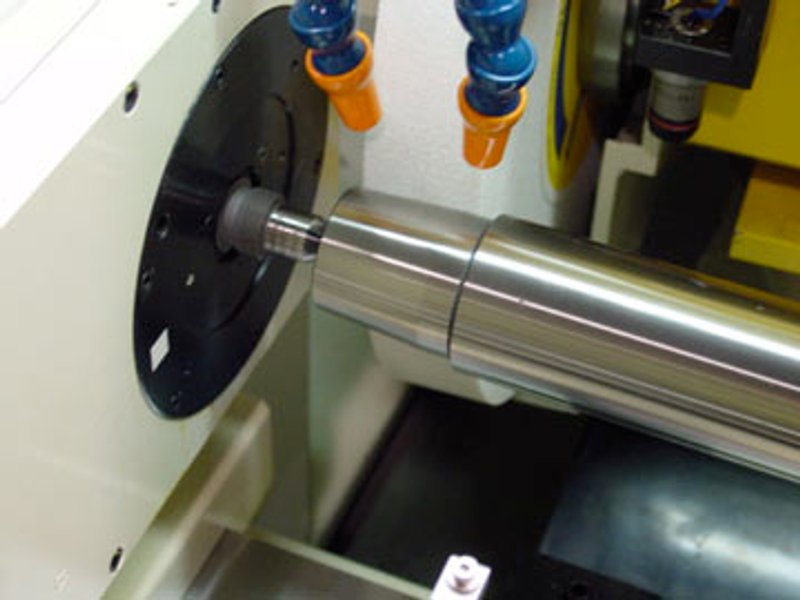 NEW SHIGIYA GSU-40 UNIVERSAL CYLINDRICAL GRINDER