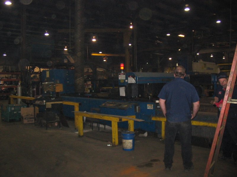 2000 WATT CINCINNATI CL-7 LASER CUTTING MACHINE WITH (2) 6&#039; x 12&#039; PALLETS