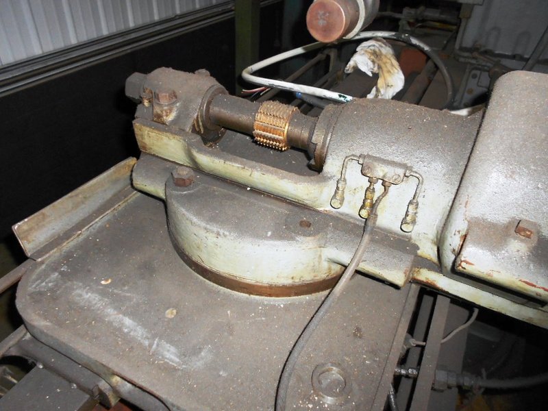 Barber  Coleman, 16-56, Horizontal, Double Thread Index Worm
Gear Hobber