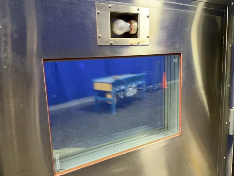 CINCINNATI SUB-ZERO PRODUCTS 38”X38”X38” CHAMBER TEMPERATURE CHAMBER  -  ZH-32-2-H/AC