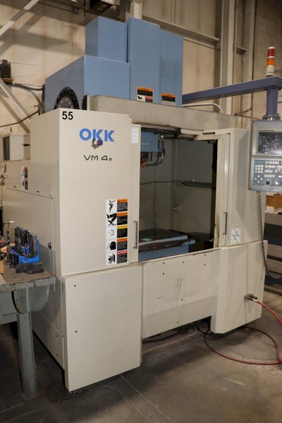 OKK MODEL #VM4-2 II VERTICAL MACHINING CENTER NEOMATIC 635 CONTROL: YOBRO #26186