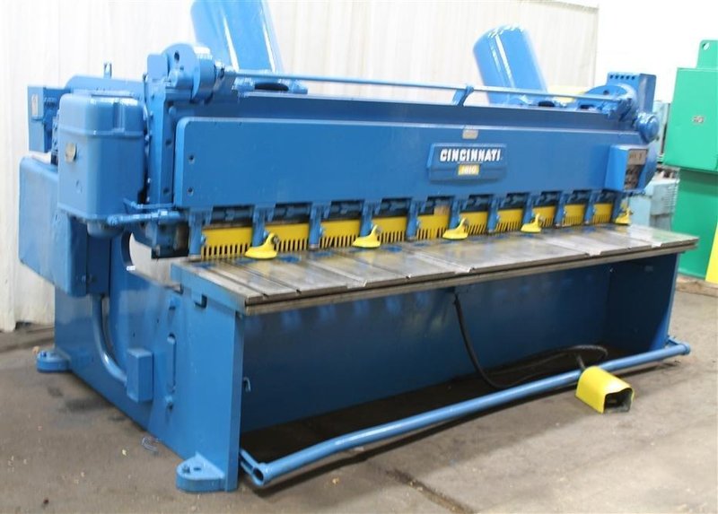 10' X 1/4" CINCINNATI POWER SQUARING SHEAR: STOCK #61965