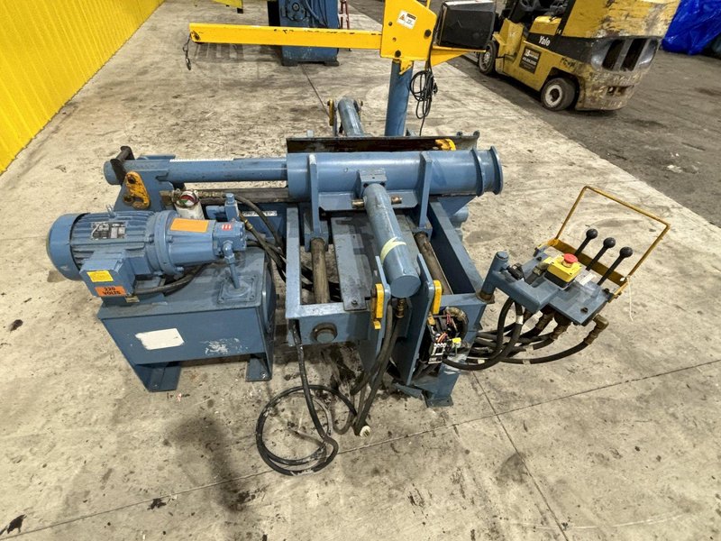 16" TO 25" MEDLEY WHEEL-SHARK HYDRAULIC HORIZONTAL RUN-FLAT TIRE RUBBER PRESS: STOCK #21121