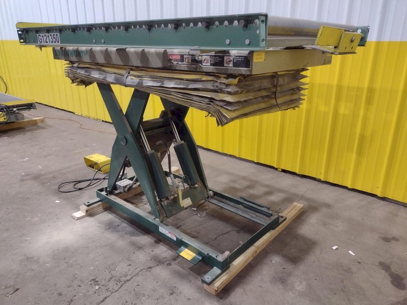 4,000 LBS X 60" X 30" SOUTHWORTH HYDRAULIC SCISSOR LIFT TABLE WITH 60X42 ROLLER CONVEYOR TOP, 110 VOLT: STOCK #20915