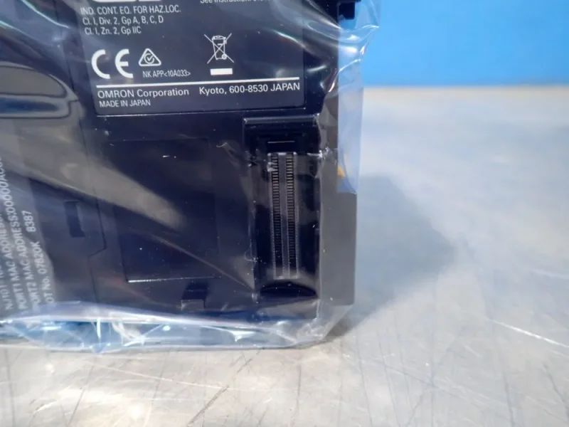 OMRON CONTROLLER  -  NJ101-1000