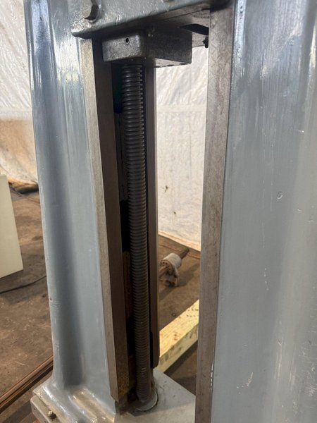 3" GIDDINGS &amp; LEWIS 300-T TAILSTOCK. STOCK #0544026