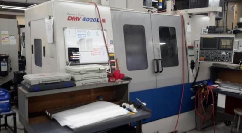 Doosan Daewoo DMV-4020LS Used CNC Vertical Machining Center For Sale -  2006