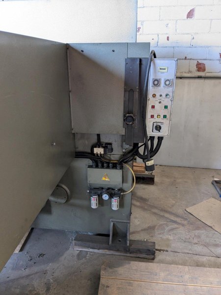 130 Ton APMC USA-FH-4163.130M Full Head Die Cutting Press, 2012