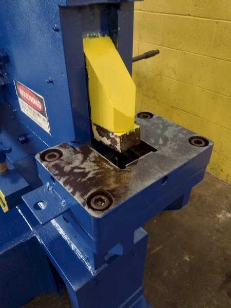 80 TON MIDWEST MODEL #150-80DE HYDRAULIC IRONWORKER: STOCK #17220