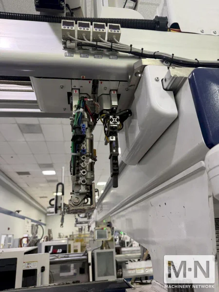 YUSHIN ROBOT MODEL YA-150DL DUAL ARM SERVO ROBOT MFG 2010