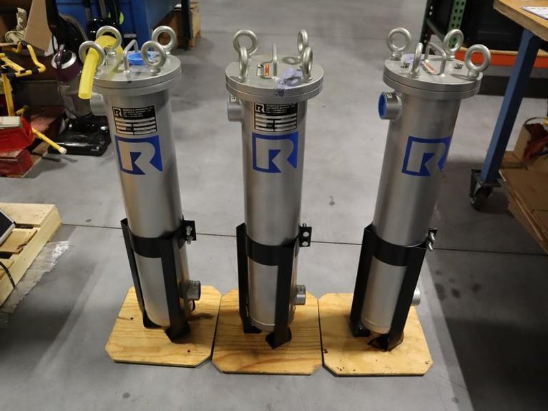 Rosedale H669GP200AL2AVCL-2.0P-B Aluminum Bag Filter Housing (3) 200 Max PSI- Auction Item
