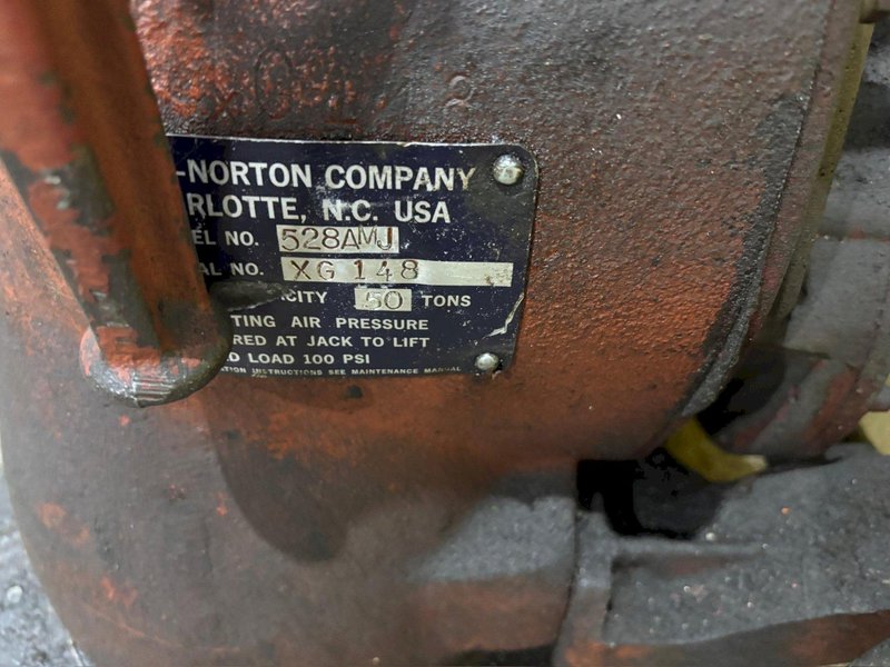 (2) 50 TON DUFF NORTON MODEL #528-AMJ AIR MOTOR JACKS, 17” LIFT: YOBRO #24196
