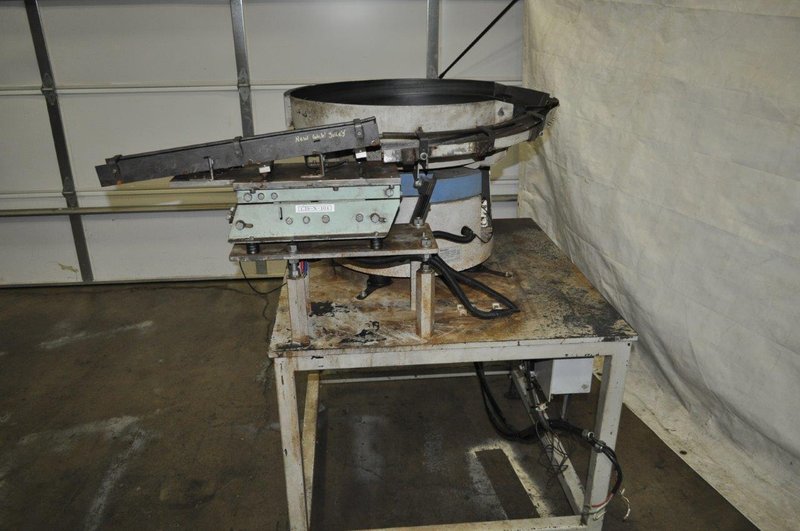 30&quot; Shinko Vibratory Bowl Feeder