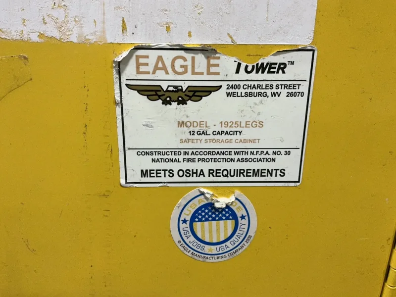 EAGLE 12 GALLONS FLAMMABLE LIQUID STORAGE CABINET  -  1925LEGS