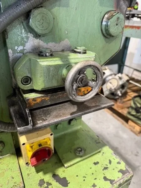 PEDDINGHAUS 50 Peddiworker 50 Ton Hydraulic Ironworker#7568