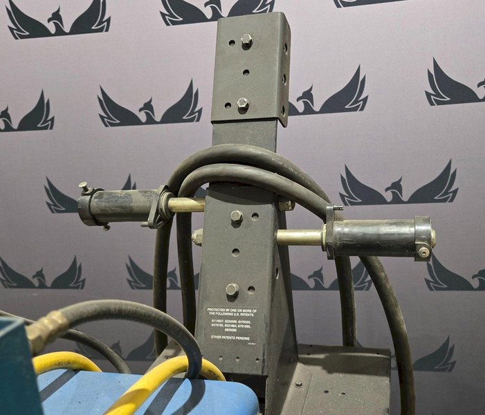 MILLER AUTO DELTAWELD 452 MIG WELDER WITH WIRE FEEDER USED