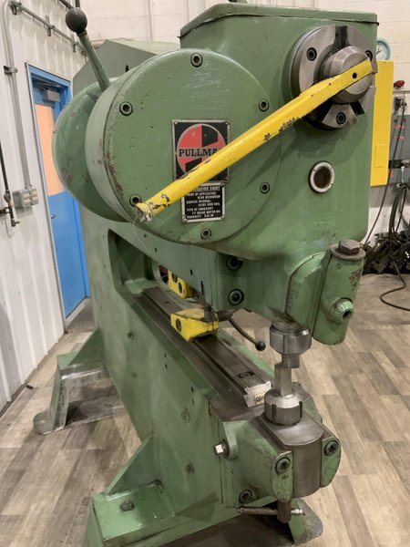 PULLMAX MODEL # P-9 NIBBLER: STOCK #80785