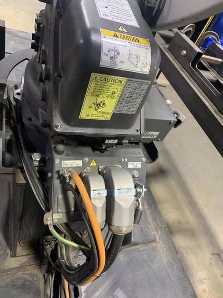 Miller Performarc PA1100SS (PA212S) Robotic Weld Cell, 2012 – Panasonic TAWERS TA-1900 Robot, 350 Amp Panasonic Dip Pulse HMIII350, Dual Light Curtains