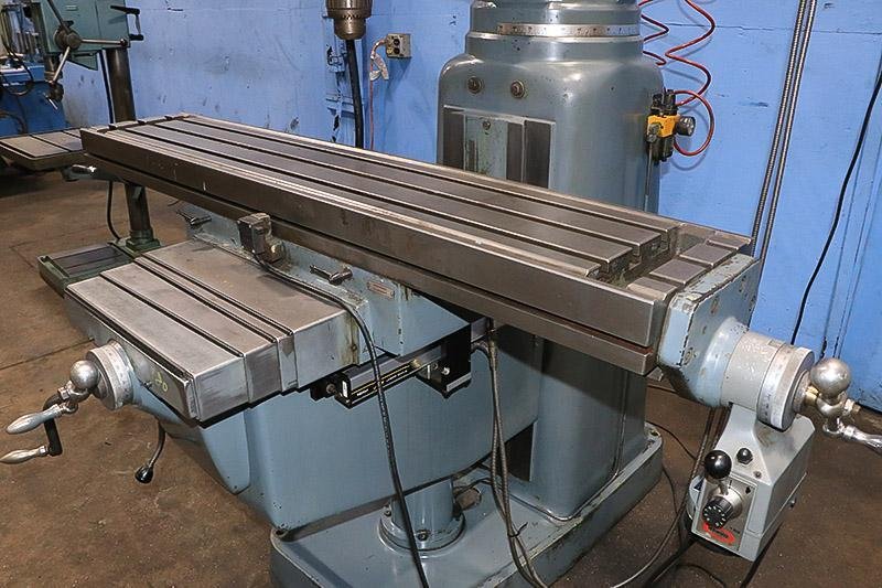 CLAUSING-KONDIA VERTICAL MILLING MACHINE MODEL: FV-300