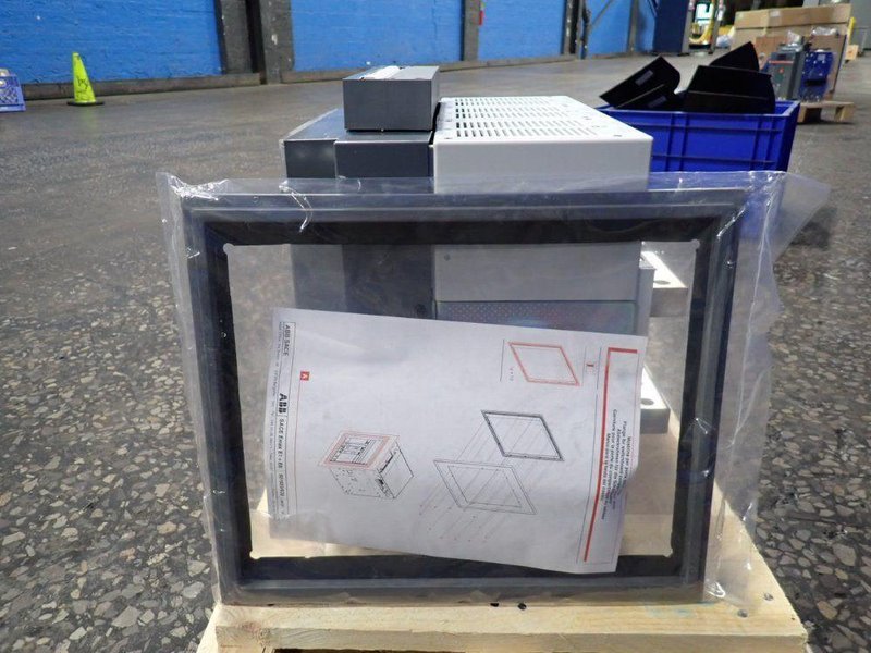 ABB AIR CIRCUIT BREAKER  -  SACE E3N 25
