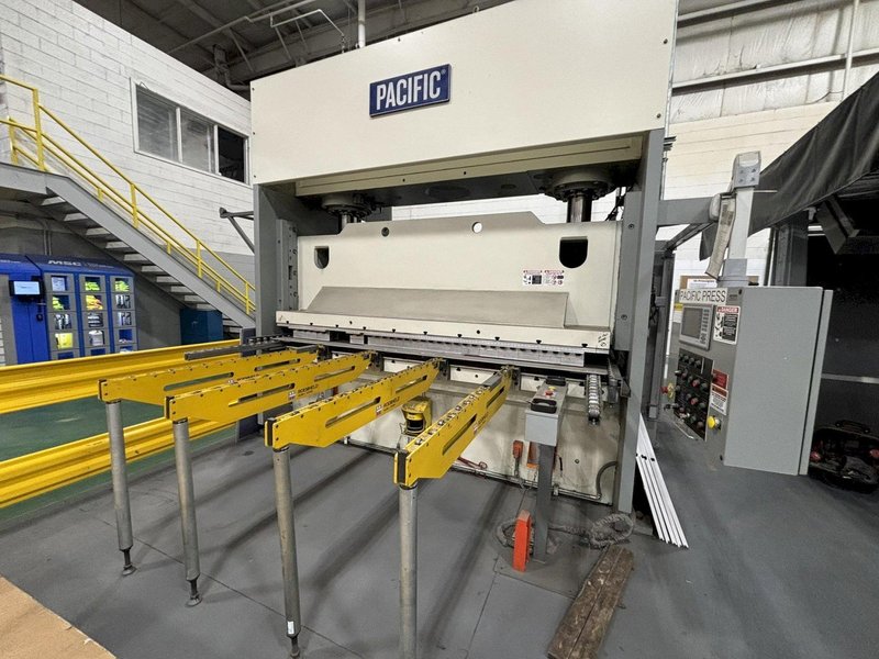 300 TON PACIFIC MODEL #300-OBL-10/60 STRAIGHT SIDE HYDRAULIC PRESS, 12" STROKE: STOCK #16352