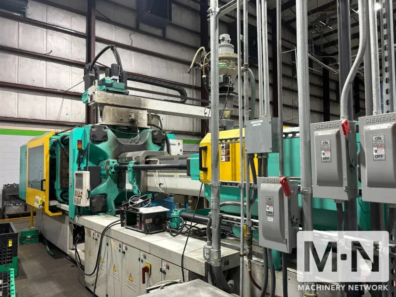 550 TON 51 OZ ARBURG MODEL 920S-5000-3200 INJECTION MOLDING MACHINE MFG 2015