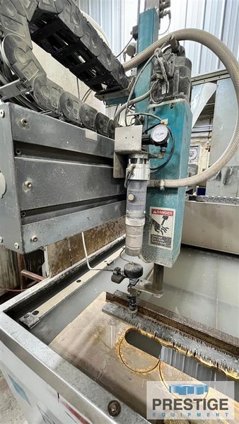 Flow 4&#039; x 4&#039; Mach 2 1313b CNC Water Jet